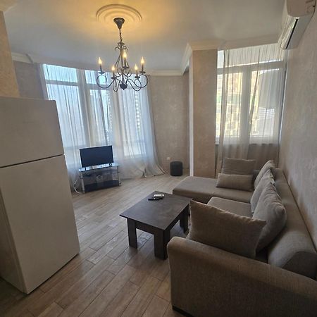 Apartment Roin Batumi Zewnętrze zdjęcie